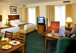 By Marriott Downtown/ Inner Harbor Hotel